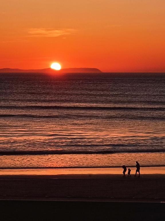 6 Golf Terrace - Portrush By The Sea 아파트 외부 사진